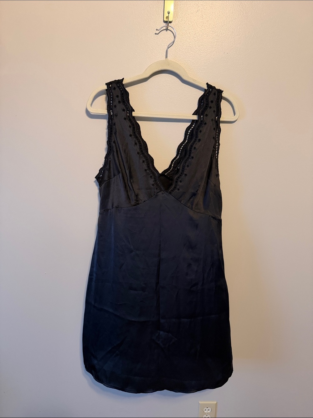 Nasty Gal Black Scallop Trim Satin Mini Dress size 12